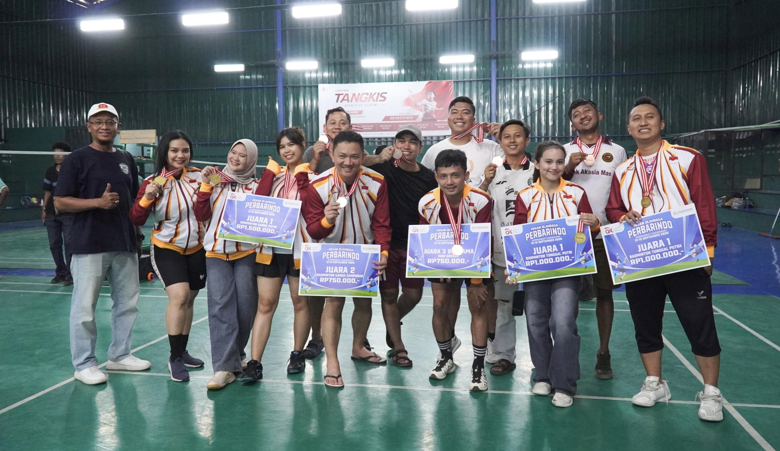 Bank Akasia Mas Berhasil Borong Medali POR Perbarindo 2026 Komisariat Tangerang